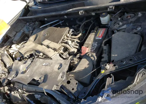 2019 Toyota Rav4 Xle z USA, uszkodzony, nr VIN JTMP1RFV5KD007055